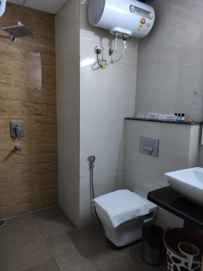 The Dwelling Paradise Ξενοδοχείο Greater Noida Εξωτερικό φωτογραφία