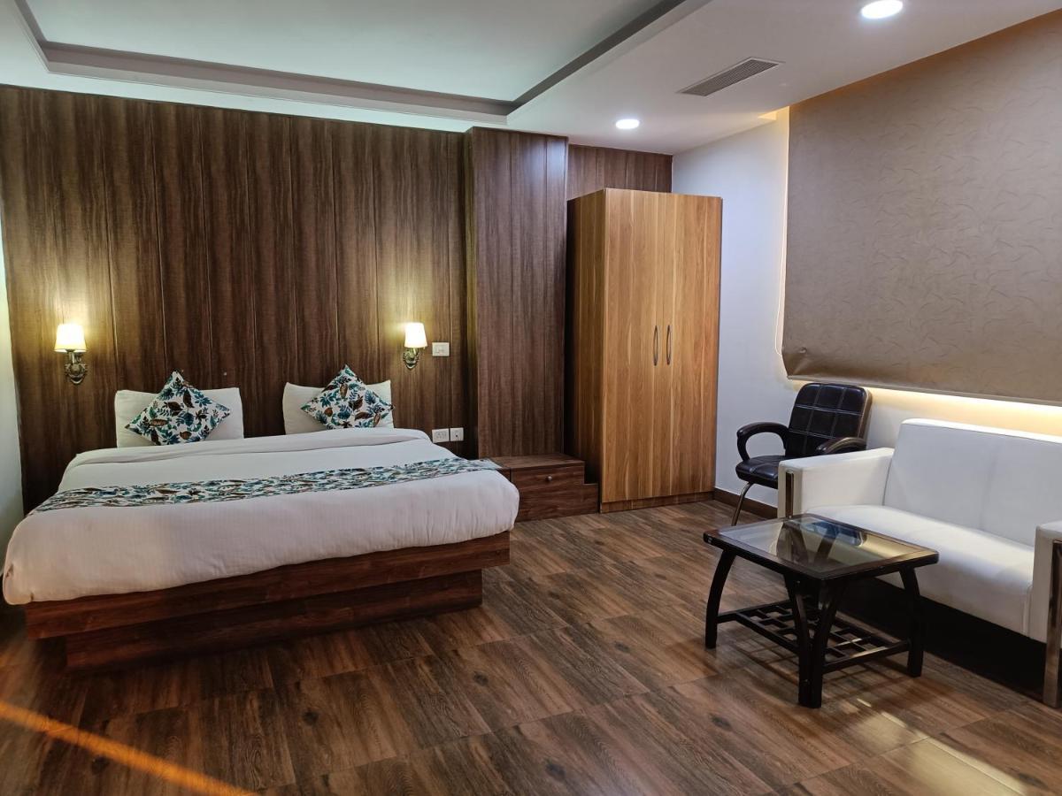The Dwelling Paradise Ξενοδοχείο Greater Noida Εξωτερικό φωτογραφία