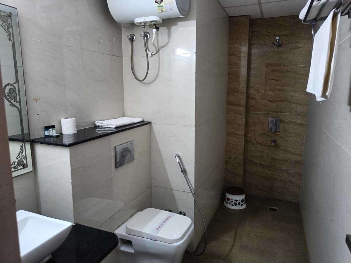 The Dwelling Paradise Ξενοδοχείο Greater Noida Εξωτερικό φωτογραφία