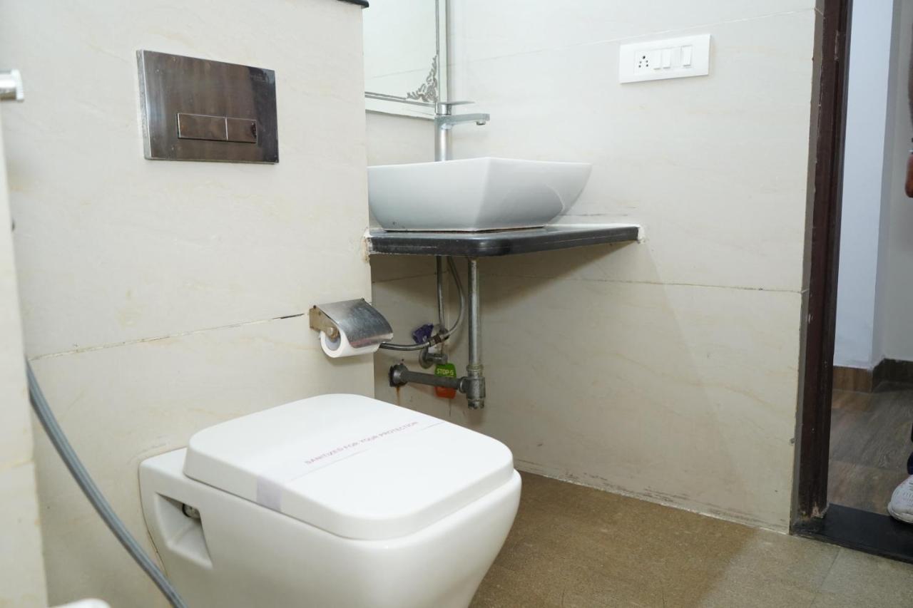 The Dwelling Paradise Ξενοδοχείο Greater Noida Εξωτερικό φωτογραφία